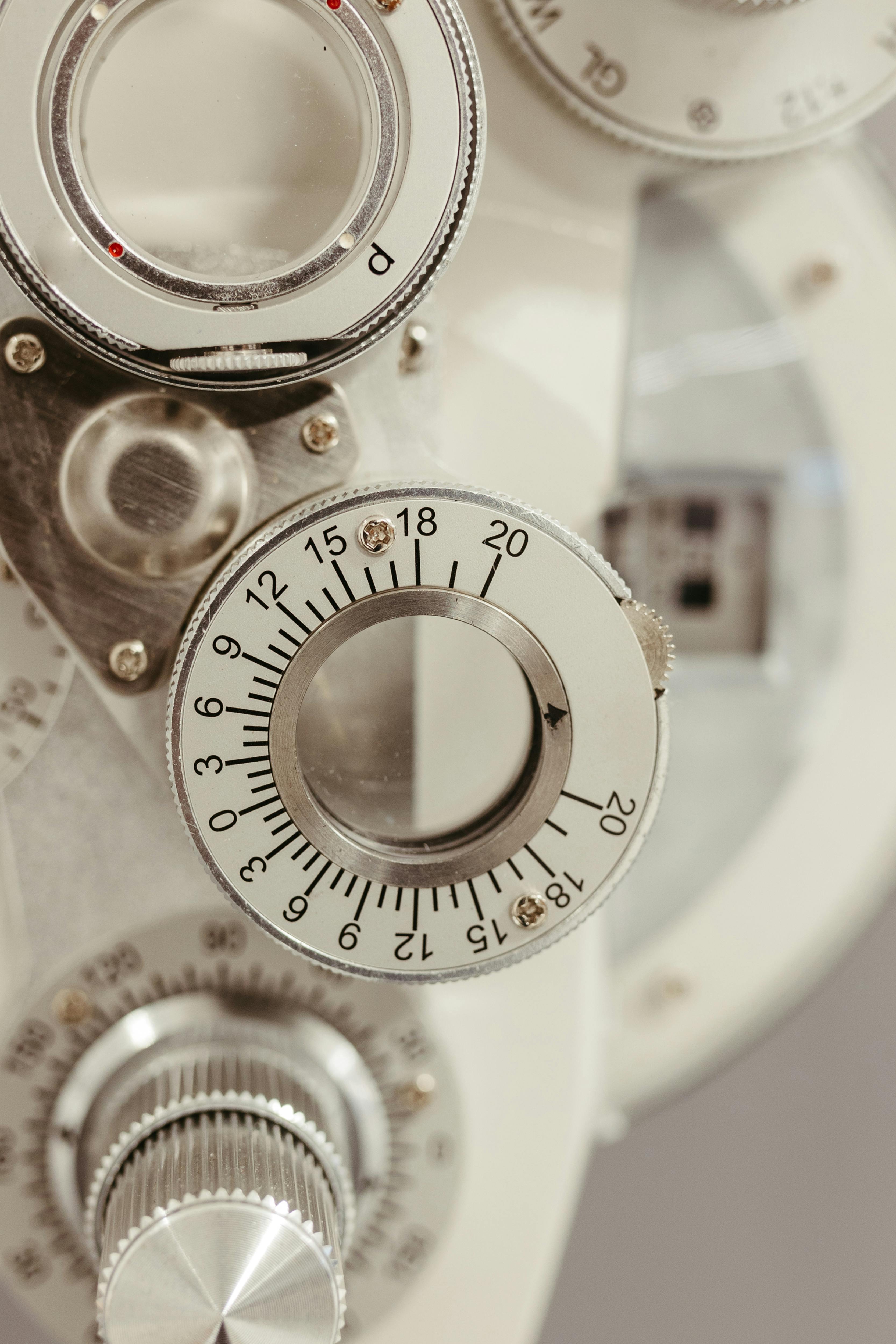 Phoropter — precision optical examination